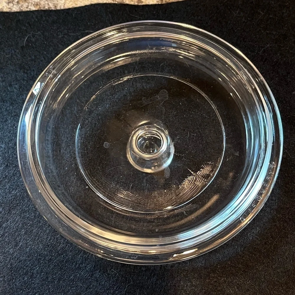 P81C PYREX Clear Glass Round Replacement LID ONLY w knob handle